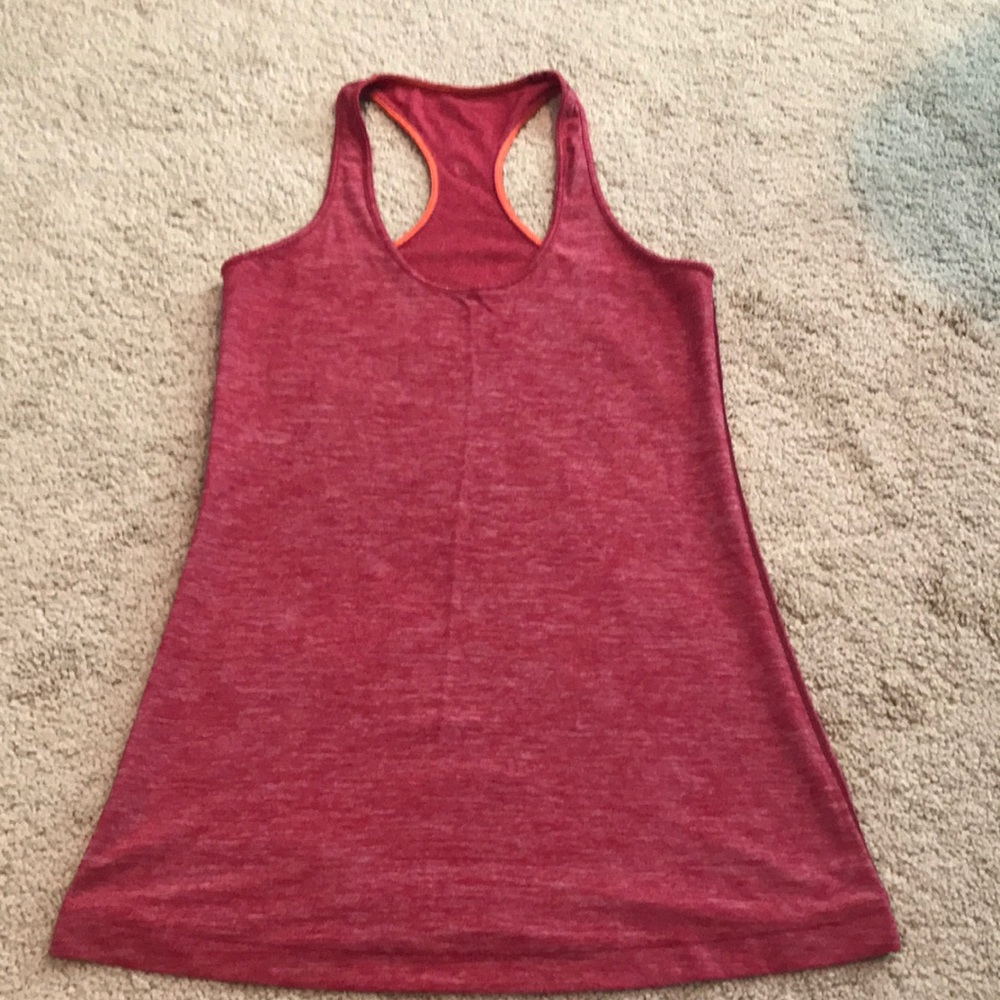 Lululemon tank top